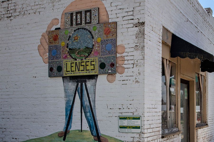 100 Lenses Mural in Gordo, Alabama